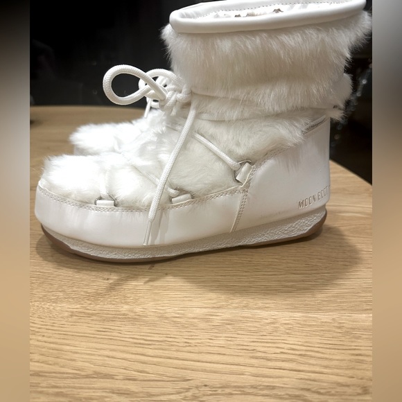 Moon Boot Protecht Low Faux fur boots white - Picture 5 of 11